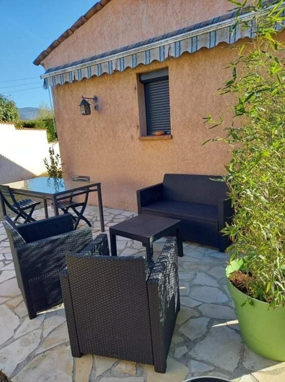 Studio Climatise Dans Villa Calme A 15Km De Cannes Peymeinade المظهر الخارجي الصورة
