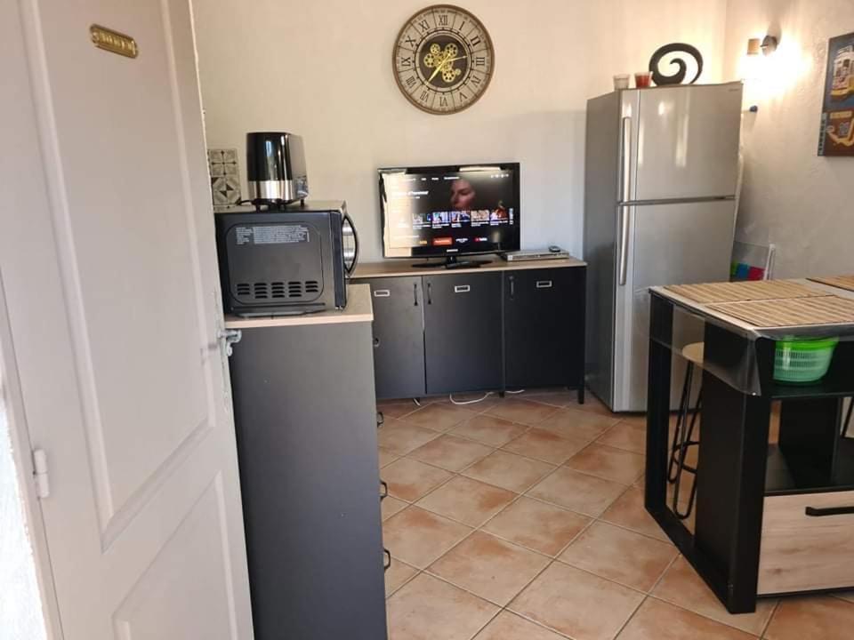 Studio Climatise Dans Villa Calme A 15Km De Cannes Peymeinade المظهر الخارجي الصورة